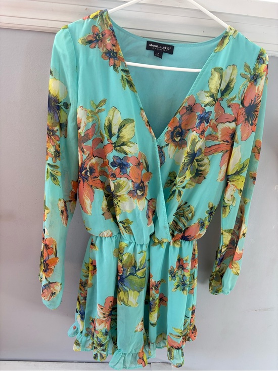 About A Girl Dresses & Skirts - About A Girl Turquoise Floral Long-Sleeve Romper